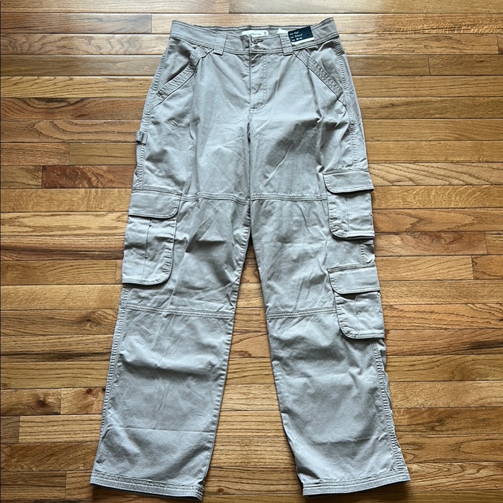 Abercrombie & Fitch Tan Cargo Pants